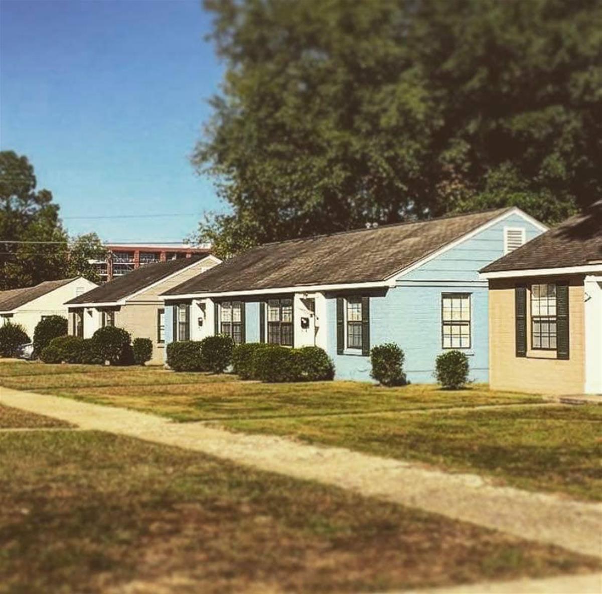 Capstone Cottages Apartment in Tuscaloosa, AL