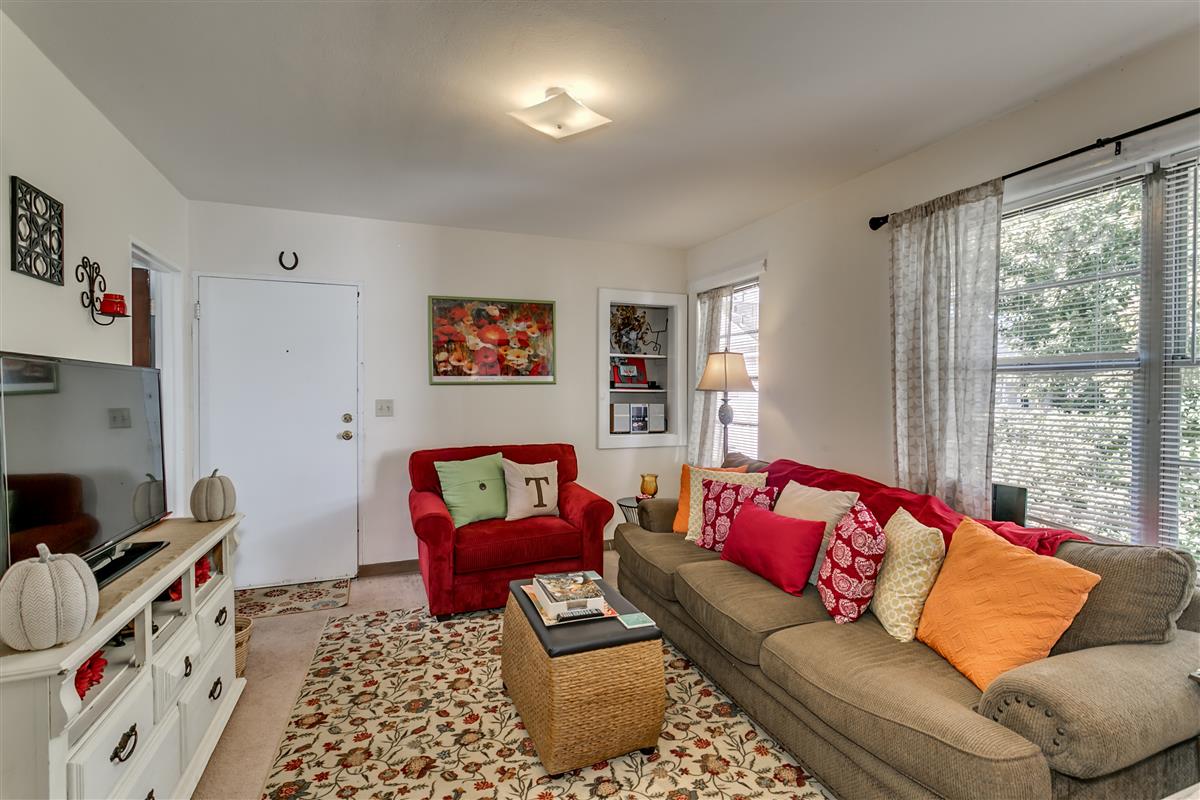 Hackberry Place Apartment in Tuscaloosa, AL