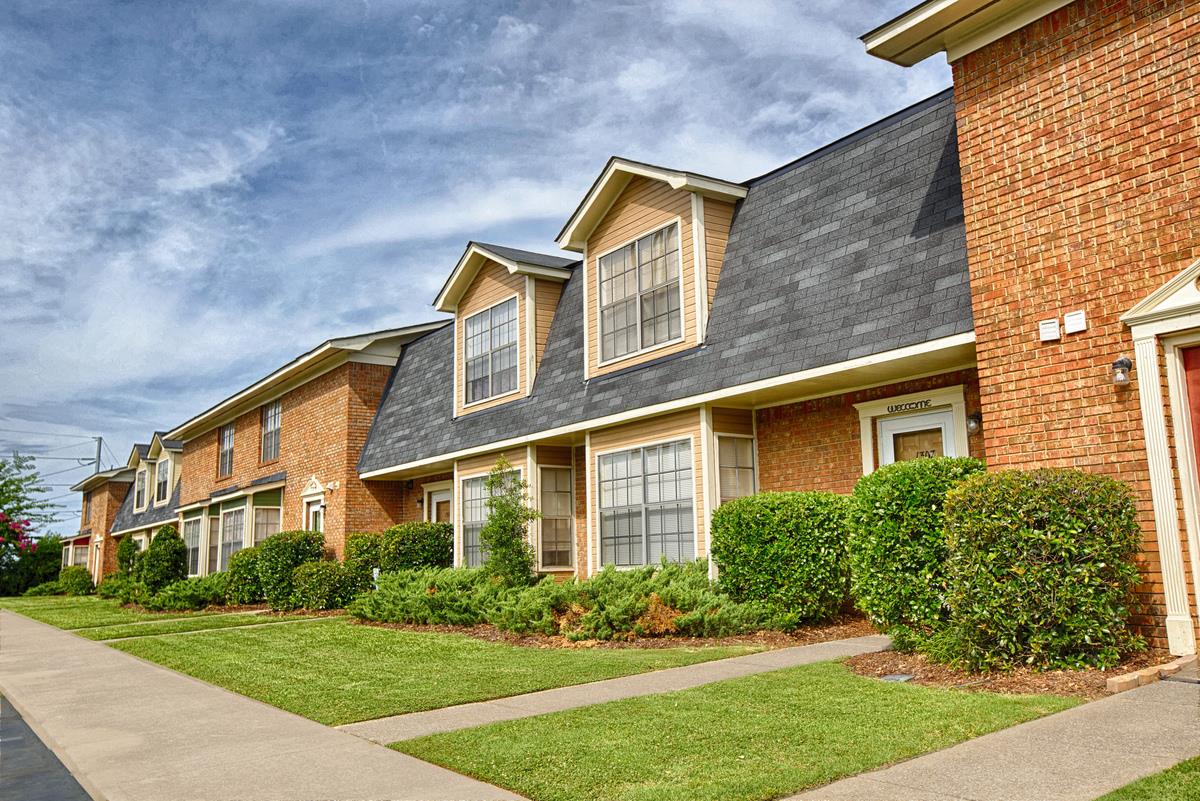 NorthBrook Apartment in Northport, AL